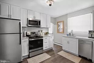 300 Walnut St, Upper Chichester, PA 19061 - Photo 4