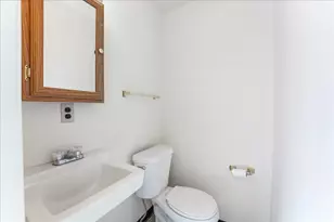 310 Cedar Ln, Wallingford, PA 19086 - Photo 10