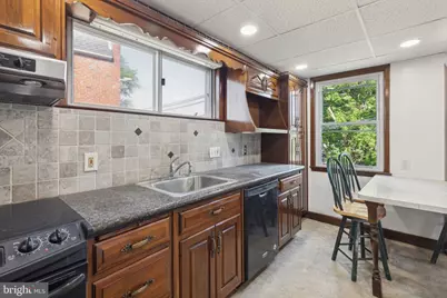 214 Westbridge Road, Glenolden, PA 19036 - Photo 8