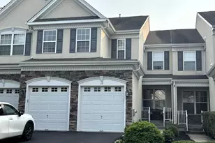 19 Wharton Dr, Glen Mills, PA 19342 - Photo 2