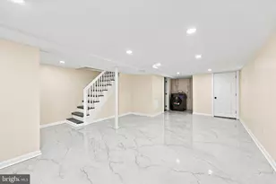 210 Marshall Ave, Darby, PA 19023 - Photo 12