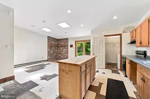 845 Upton Rd, Aston, PA 19014 - Photo 6