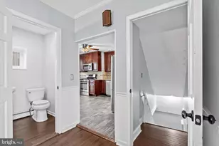 300 E Township Line Rd, Havertown, PA 19083 - Photo 12