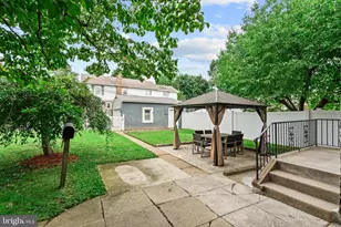 300 E Township Line Rd, Havertown, PA 19083 - Photo 44