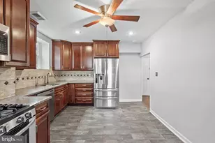 300 E Township Line Rd, Havertown, PA 19083 - Photo 16