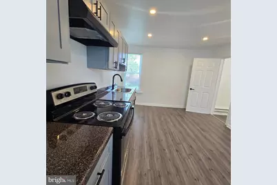 220 Irving Street, Trainer, PA 19061 - Photo 8