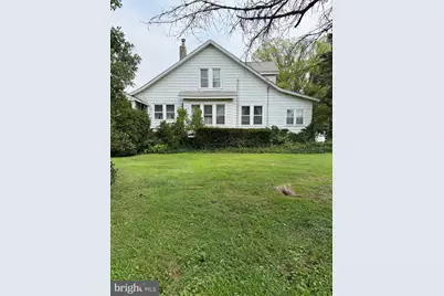 1016 Meetinghouse Road, Upper Chichester, PA 19061 - Photo 2