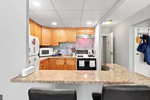 801 Yale Ave, Swarthmore, PA 19081 - Photo 4