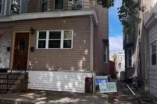 404 S 3rd St, Darby, PA 19023 - Photo 4