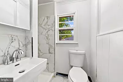 412 E 20th Street, Chester, PA 19013 - Photo 14