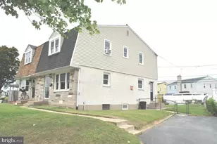 1313 Langley St, Trainer, PA 19061 - Photo 38
