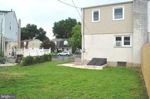 1313 Langley St, Trainer, PA 19061 - Photo 34