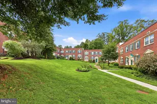 500 E Lancaster Ave, Wayne, PA 19087 - Photo 2