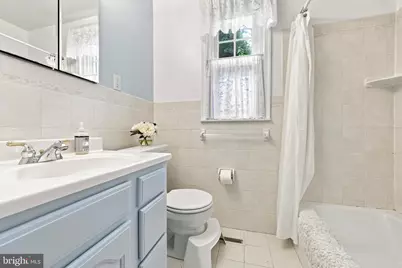500 E Lancaster Avenue #127A, Wayne, PA 19087 - Photo 12
