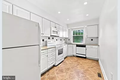 500 E Lancaster Avenue #127A, Wayne, PA 19087 - Photo 6