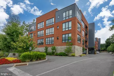 427 E Lancaster Avenue #1301, Wayne, PA 19087 - Photo 1