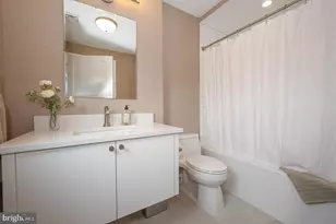 427 E Lancaster Ave, Wayne, PA 19087 - Photo 32