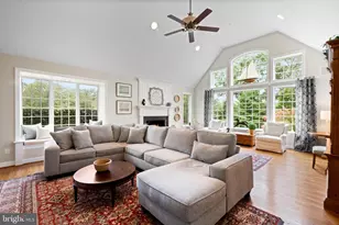 4 Harrison Dr, Newtown Square, PA 19073 - Photo 18