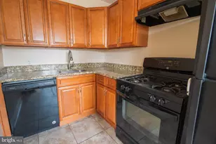 715 W Oakwood Dr, Glenolden, PA 19036 - Photo 12