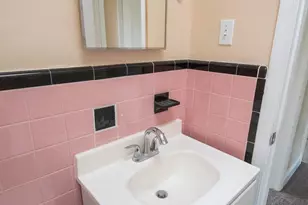 715 W Oakwood Dr, Glenolden, PA 19036 - Photo 28