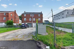 329 Holmes Rd, Holmes, PA 19043 - Photo 10