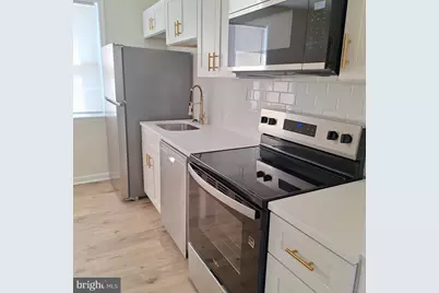 706 Lansing Court, Wallingford, PA 19086 - Photo 2