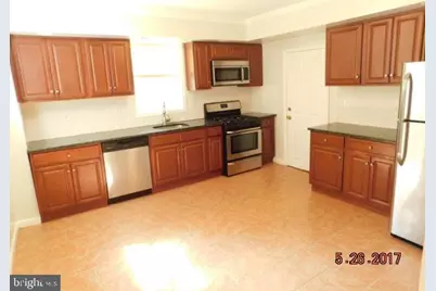 194 E Plumstead Avenue, Lansdowne, PA 19050 - Photo 6
