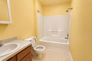 2017 Chestnut St, Holmes, PA 19043 - Photo 6