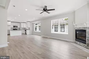 924 7th Ave, Prospect Park, PA 19076 - Photo 6