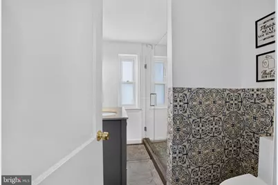 419 Madison Avenue, Prospect Park, PA 19076 - Photo 18