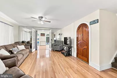 162 W Baltimore Avenue, Lansdowne, PA 19050 - Photo 4