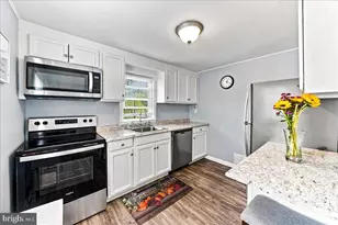 2 Sheridan Ln, Aston, PA 19014 - Photo 8