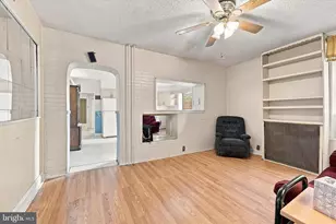 219 Irving St, Marcus Hook, PA 19061 - Photo 18