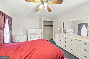 219 Irving St, Marcus Hook, PA 19061 - Photo 4