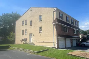 612 Country Ln, Morton, PA 19070 - Photo 2