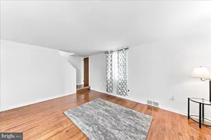 321 Jansen Ave, Essington, PA 19029 - Photo 4