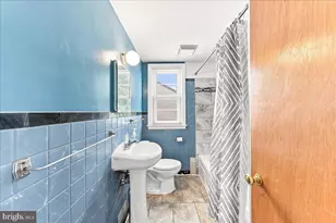 321 Jansen Ave, Essington, PA 19029 - Photo 18