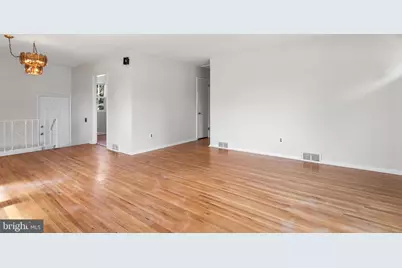 132 Edgewood Lane, Brookhaven, PA 19015 - Photo 6