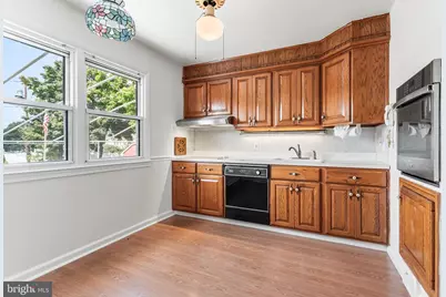132 Edgewood Lane, Brookhaven, PA 19015 - Photo 8