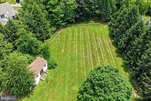 39 Maple Ln, Glen Mills, PA 19342 - Photo 10