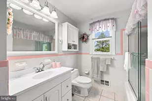 2541 N Feathering Ln, Media, PA 19063 - Photo 44