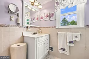 2541 N Feathering Ln, Media, PA 19063 - Photo 42