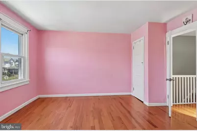 7046 Clover Lane, Upper Darby, PA 19082 - Photo 12