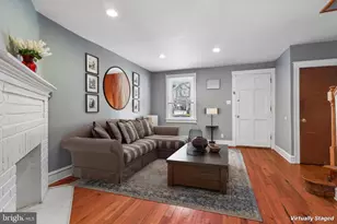 7046 Clover Ln, Upper Darby, PA 19082 - Photo 4