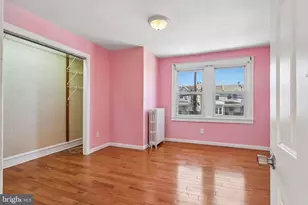 7046 Clover Ln, Upper Darby, PA 19082 - Photo 14