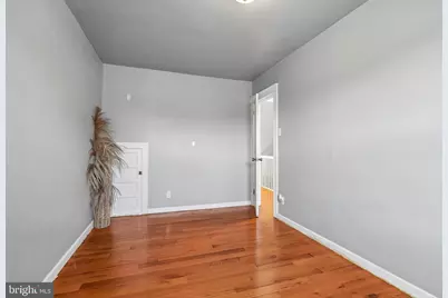 7046 Clover Lane, Upper Darby, PA 19082 - Photo 16