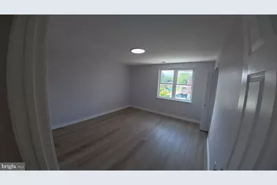 817 Hillcrest Drive, Glenolden, PA 19036 - Photo 6