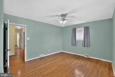 115 N Wells Avenue, Glenolden, PA 19036 - Photo 18