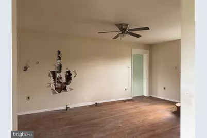 207 S Governor Printz Boulevard, Essington, PA 19029 - Photo 18