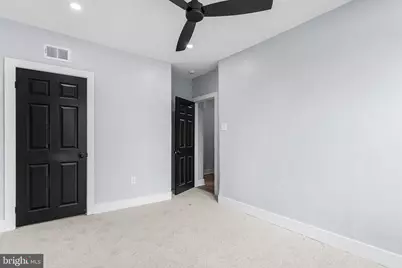 9 Maple Street, Marcus Hook, PA 19061 - Photo 10
